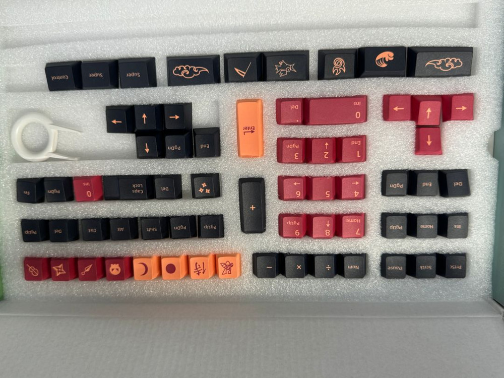 gmk 레드 사무라이 카피 키캡 판매합니다 이미지
