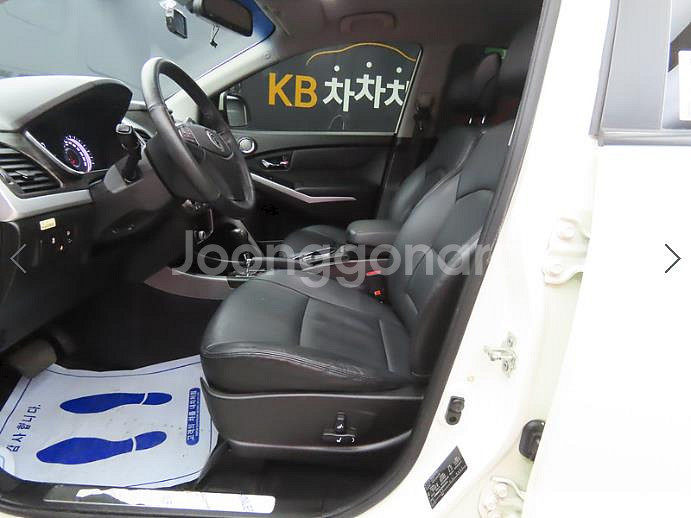 @16년식 뉴 코란도C 2.2 AWD DX 전국최저가--4