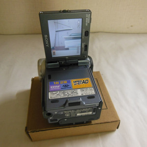 SONY DCR-IP7 캠코더 작동품
