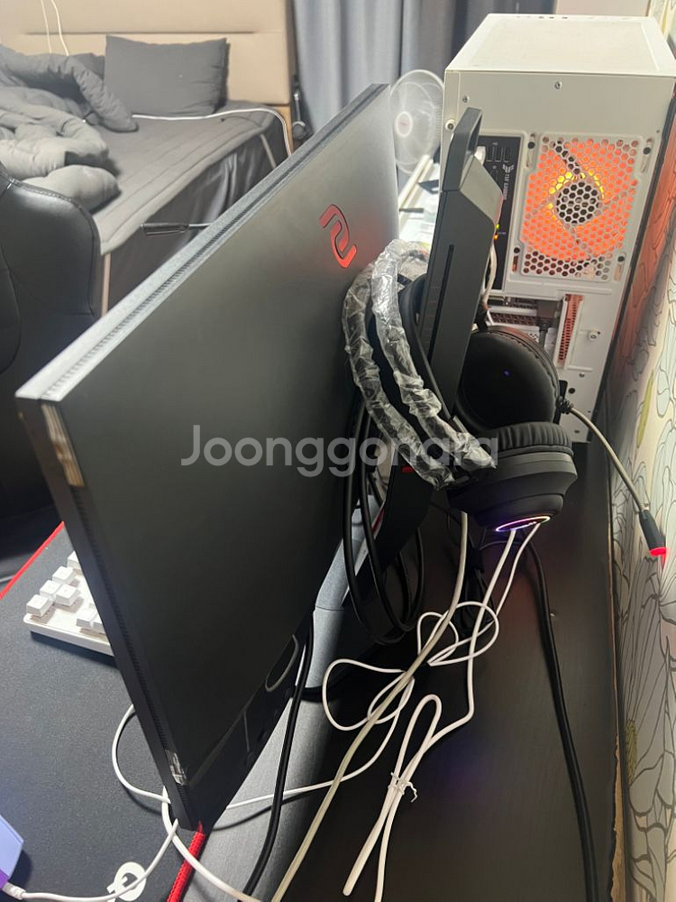 벤큐 2411k 24인치 판매합니다--1