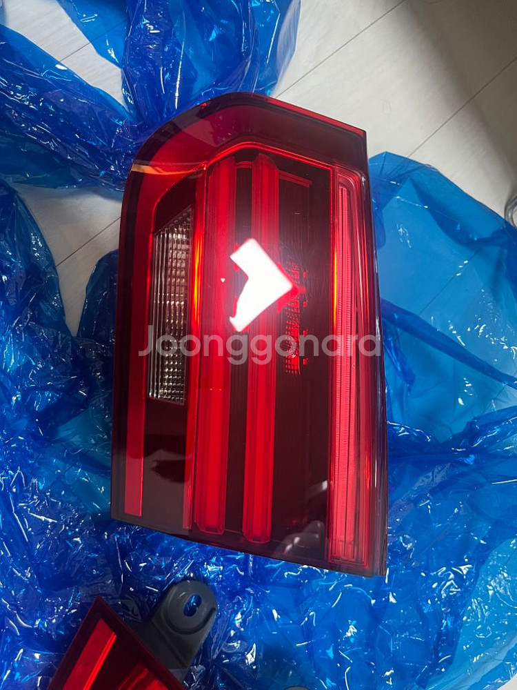 f30 3시리즈 LCI(LED) 테일램프 조수석 우측--0