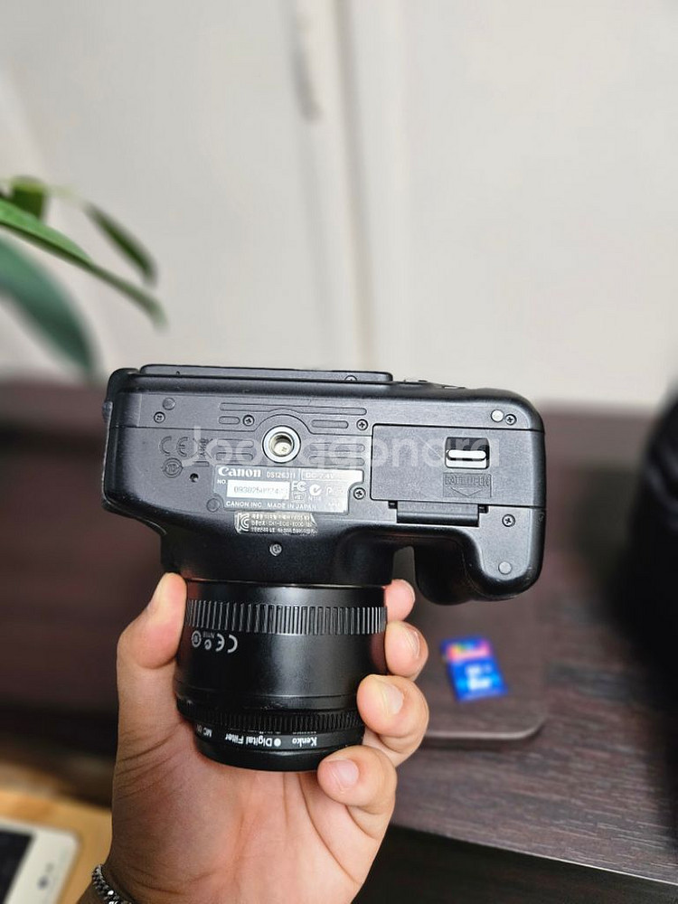 캐논 600d + 50mm 단렌즈 팝니다--5