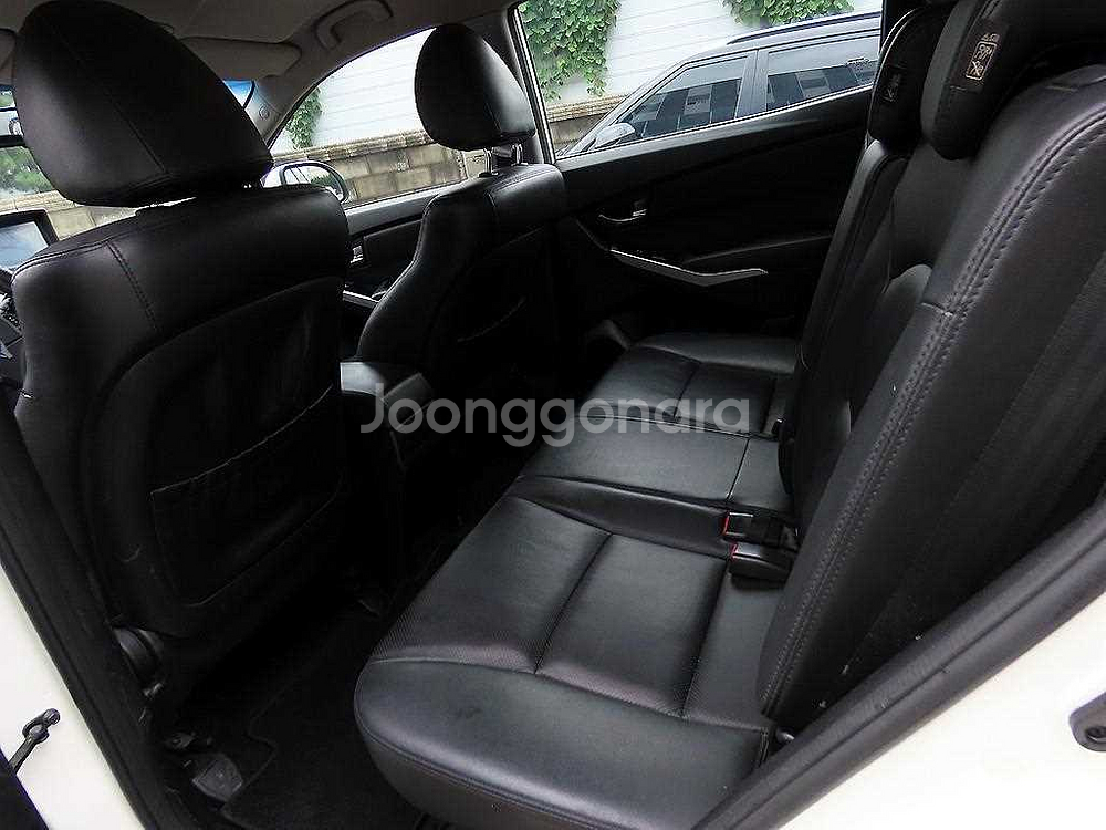 @14년식 뉴 코란도C 2.0 2WD CVT 고급형--5