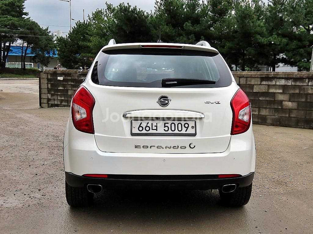 @14년식 뉴 코란도C 2.0 2WD CVT 고급형--3