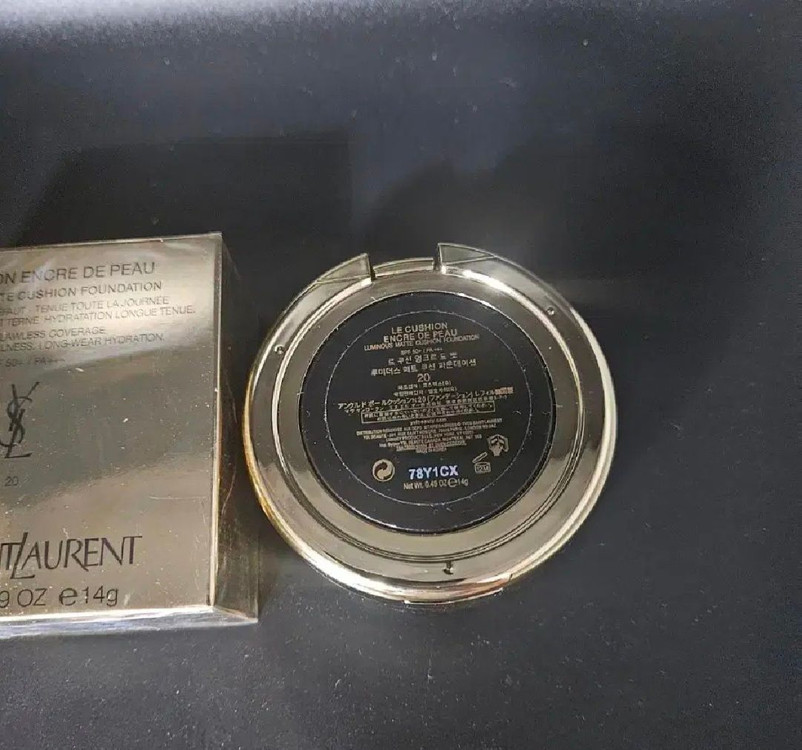 생로랑 엉크르드뽀쿠션 루미너스 매트 레드벨벳 본품--3