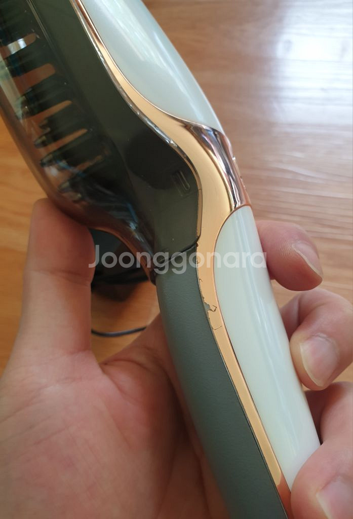 두모앤 탈모 치.료.기 판매합니다--1