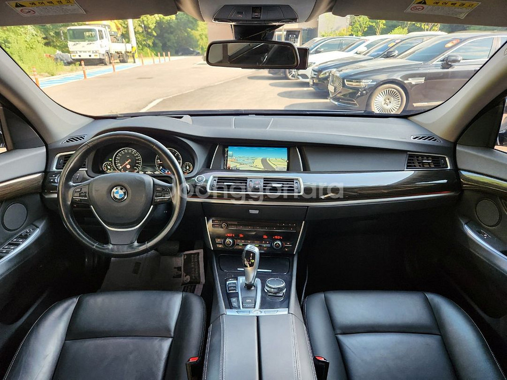 5시리즈 GT 1인신조 완전무사고 실내외관 상태최상 전--4