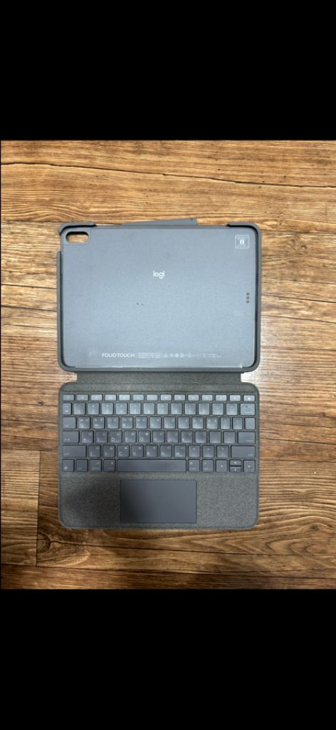 아이패드 에어4 로지텍 폴리오 콤보 팝니다--1