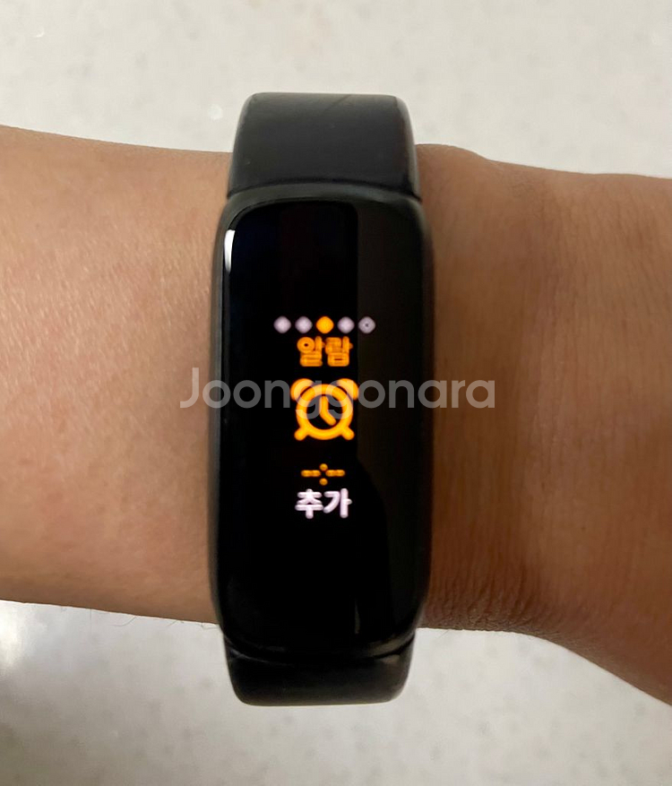 Fitbit Luxe Fitness Tracker--2