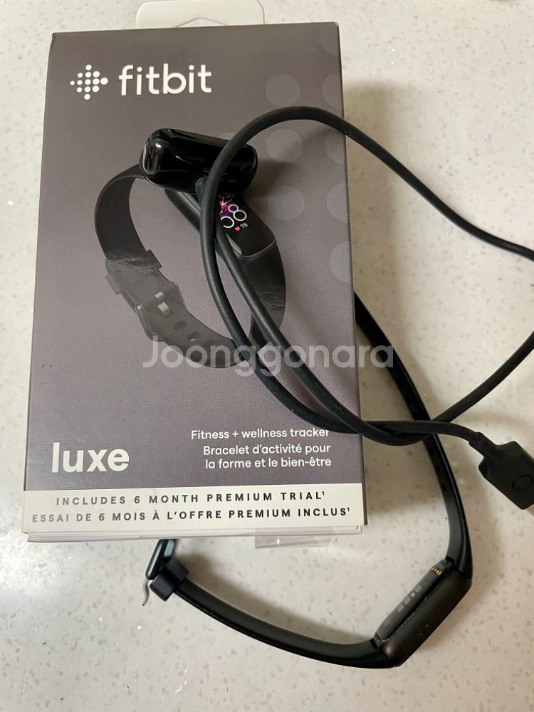 Fitbit Luxe Fitness Tracker--6