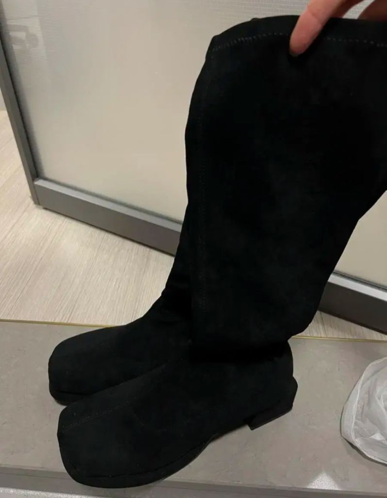 Unif moni boot cheap