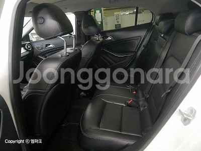 @16년식 GLA클래스 GLA 200 CDI 전국최저--9