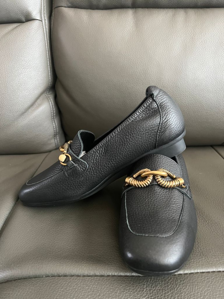 (새제품) 천연소가죽 가이거 아이넌 로퍼 240mm--1