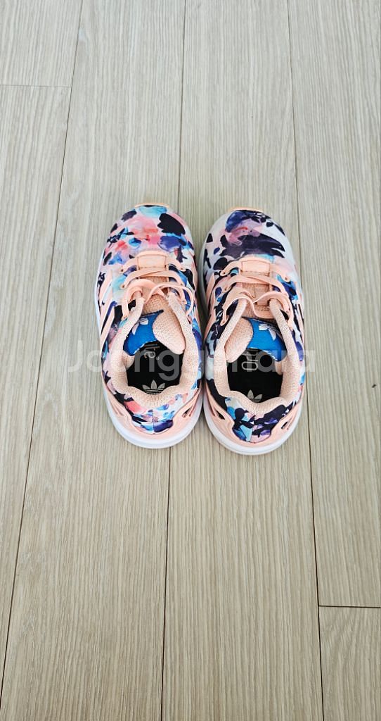 리미테이션 한정판 아디다스 키즈 ZX Flux150--8