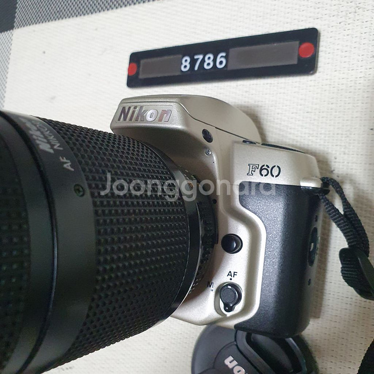 니콘 F 60 필름카메라 70-210mm 줌렌즈--1