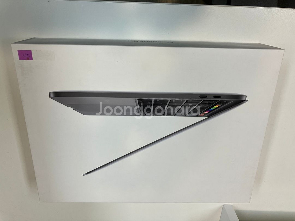 맥북프로 2020 인텔 13인치 16GB 512GB--5