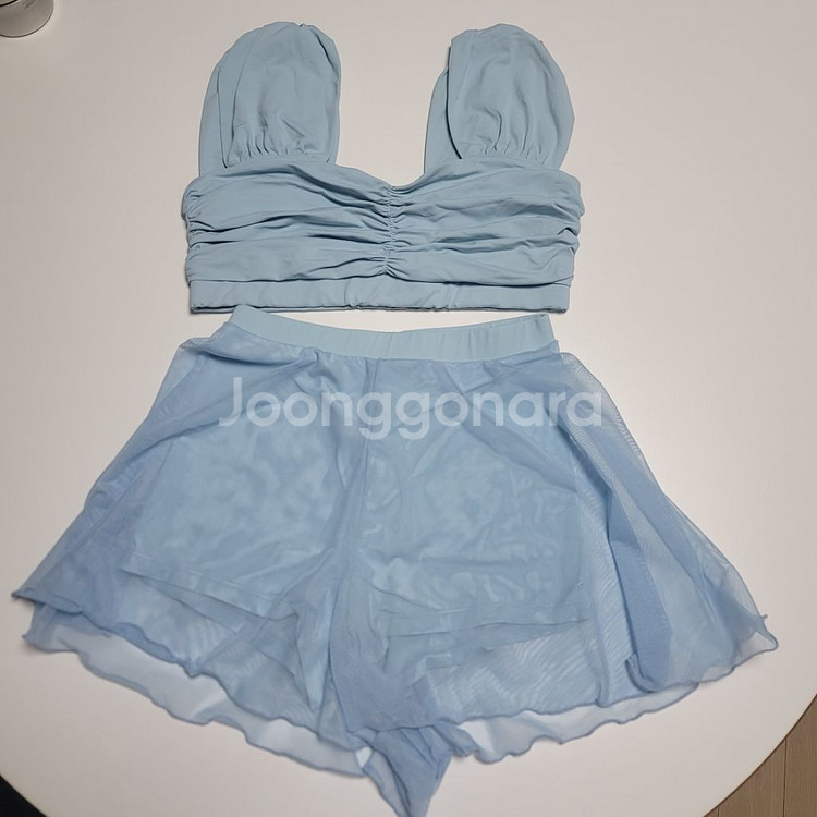 (반택포) 핫한 폴웨어 샤론셔링 탑 + 로쉐 큐롯 숏츠--0