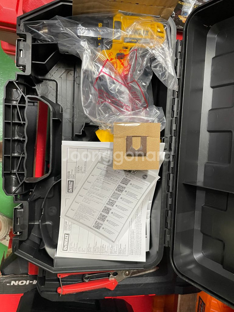 디월트 DCD780 몸체만 팝니다--2