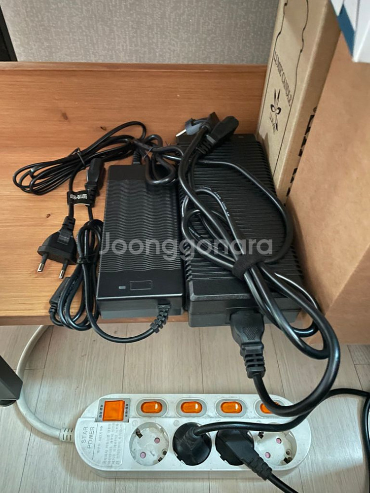 타우러스es 듀얼 배터리 및 고속급속충전기 전동스쿠터--2