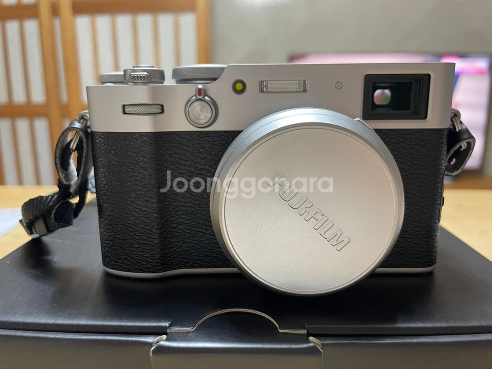 풀박 후지x100v 실버 팝니다--1