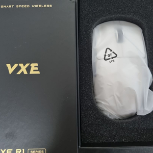 [미사용]vxe r1 pro 화이트