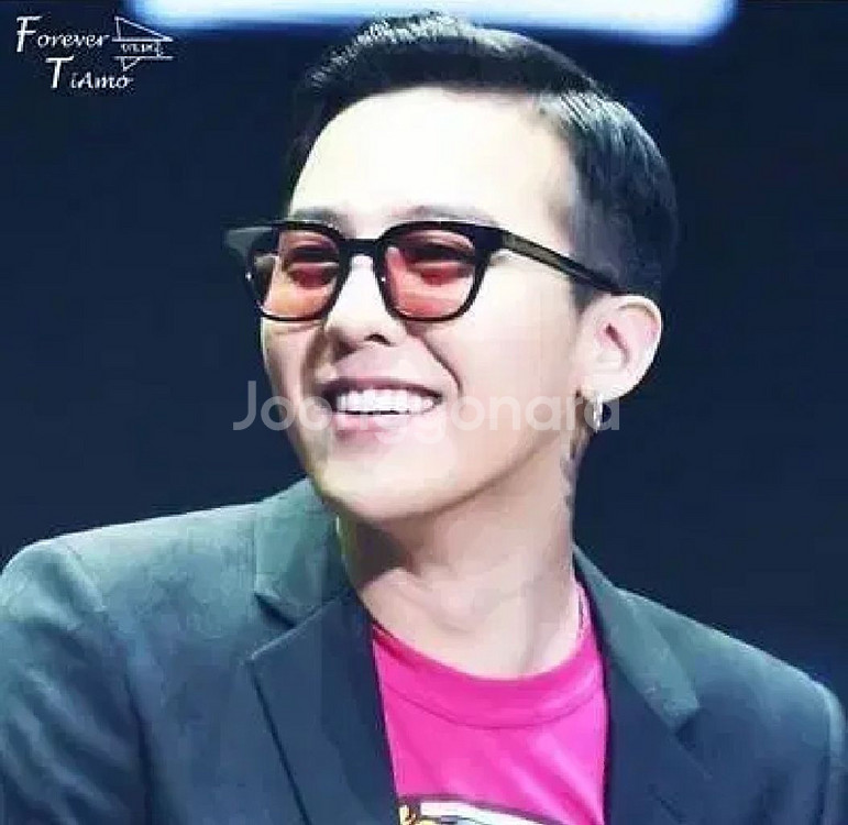 지디 틴트 선글라스 지드래곤 권지용 뿔테 젠틀몬스터--4