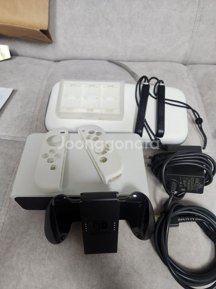 닌텐도 스위치 OLED, 마리오 카트--6