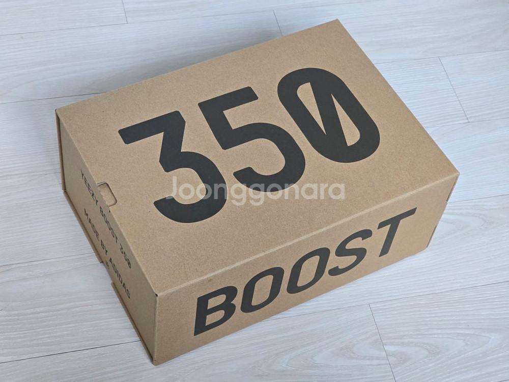 [신품] 이지부스트 350 v2 fade 275 사이즈--3