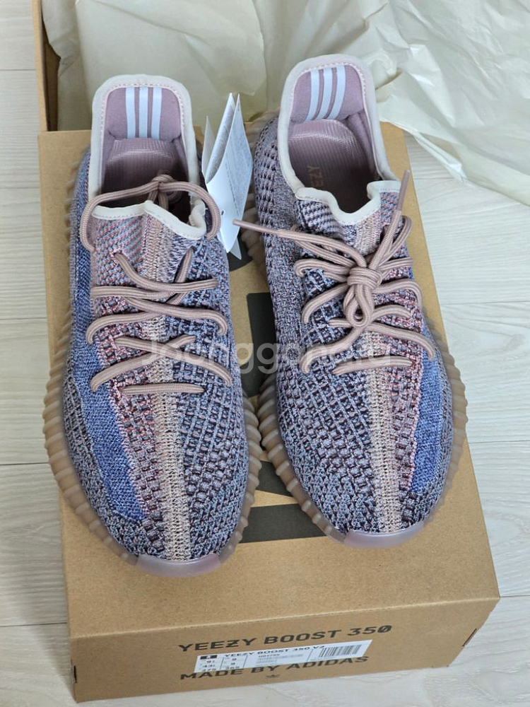 [신품] 이지부스트 350 v2 fade 275 사이즈--1