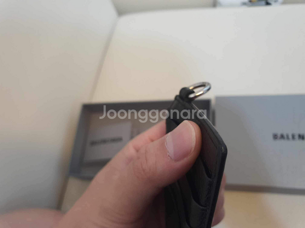 발렌시아가 카드지갑정품 판매합니다. 박스 포함--5