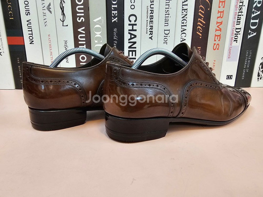 페라가모 남성 로퍼 구두 270--3