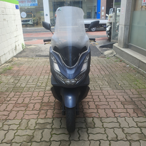 pcx125 21년식ABS모델 맷블루 판매합니다