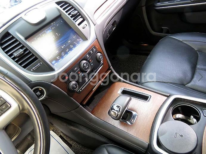 @14년식 300C AWD 전국최저가격--9