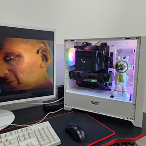 라이젠 5900x x570 rx6800 본체