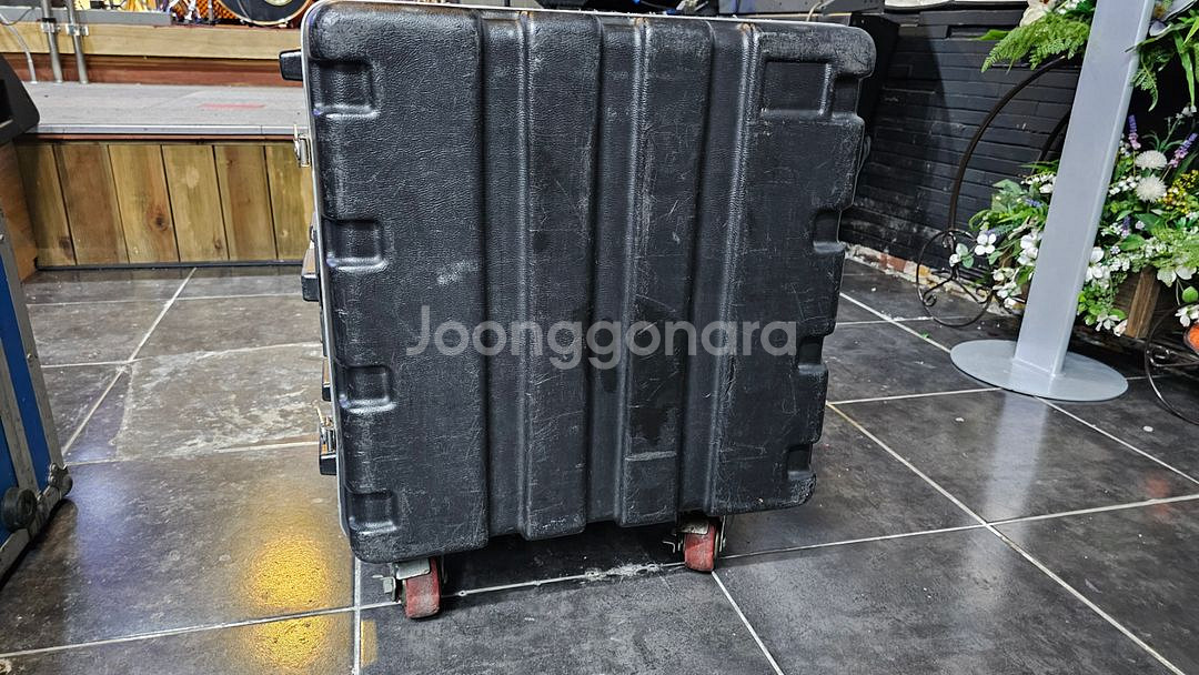 랙케이스 판매합니다--7