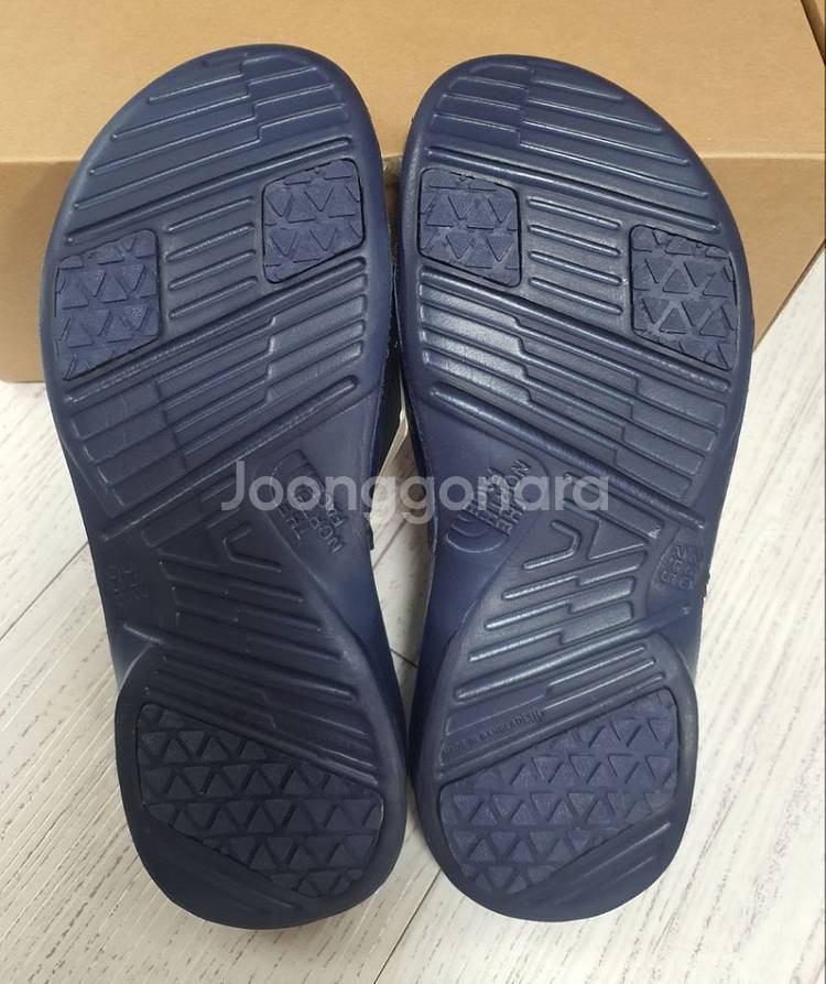 노스페이스 슬리퍼 250새상품 정품 무료배송 절충불가--2