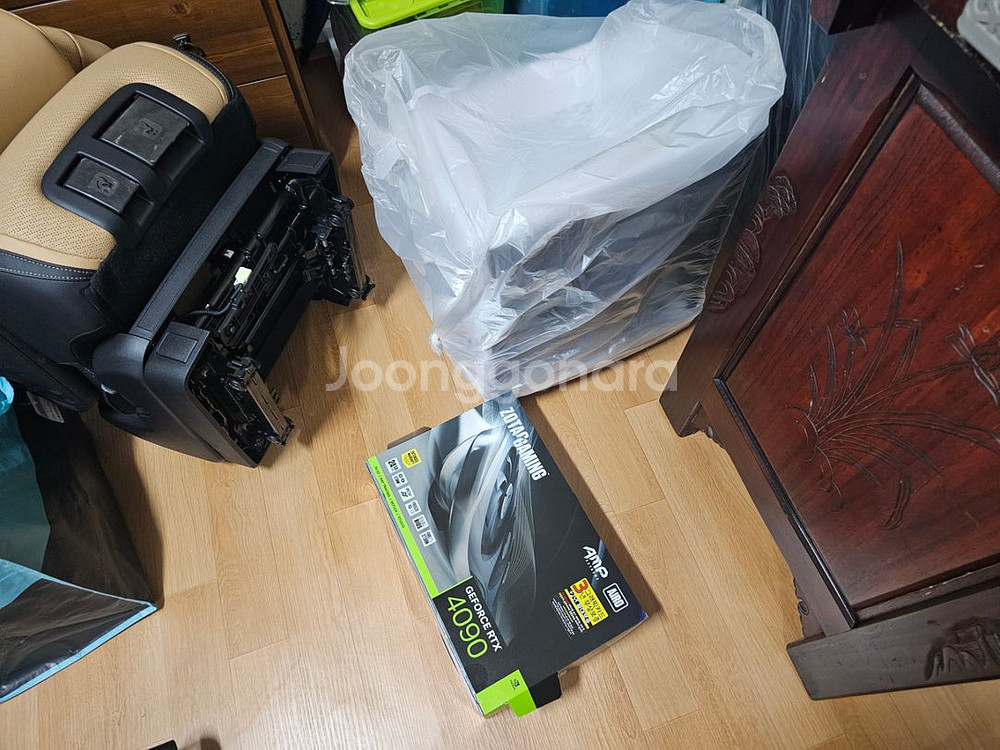 조탁 4090 AMP AIRO BLACK--3