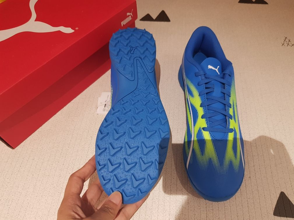 박스채 새상품 푸마 풋살화 255 250--2