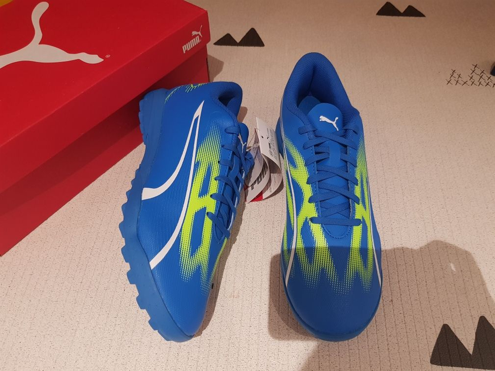 박스채 새상품 푸마 풋살화 255 260--1