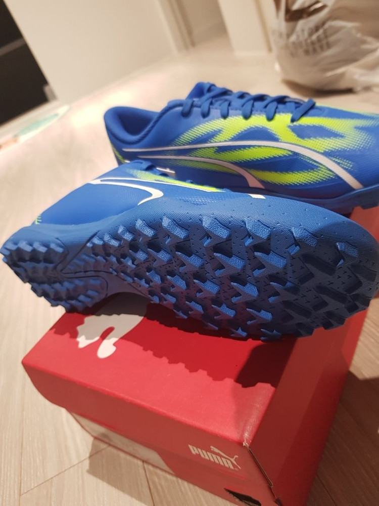 박스채 새상품 푸마 풋살화 270 275--1