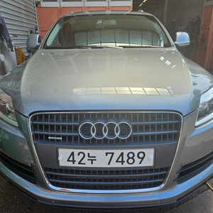 아우디 Q7 4.2 fsi 대형 SUV 590만원