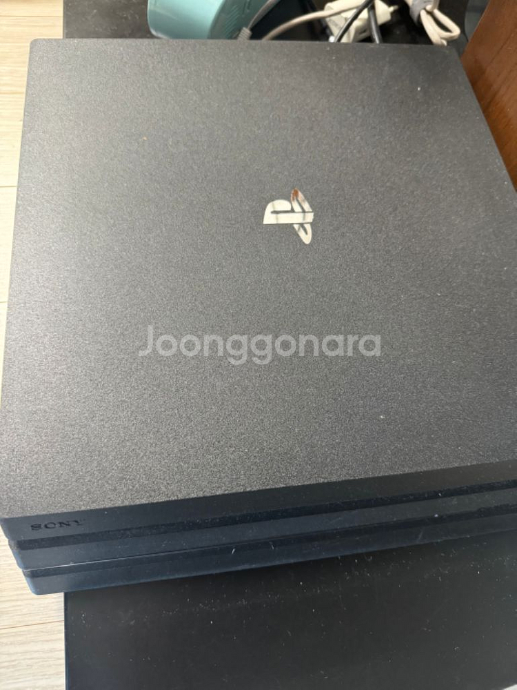 ps4 pro 팝니다(직구제품)--1
