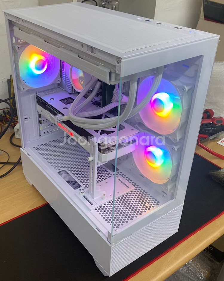 7800X3D 4070Ti Super 게이밍 컴퓨커--1