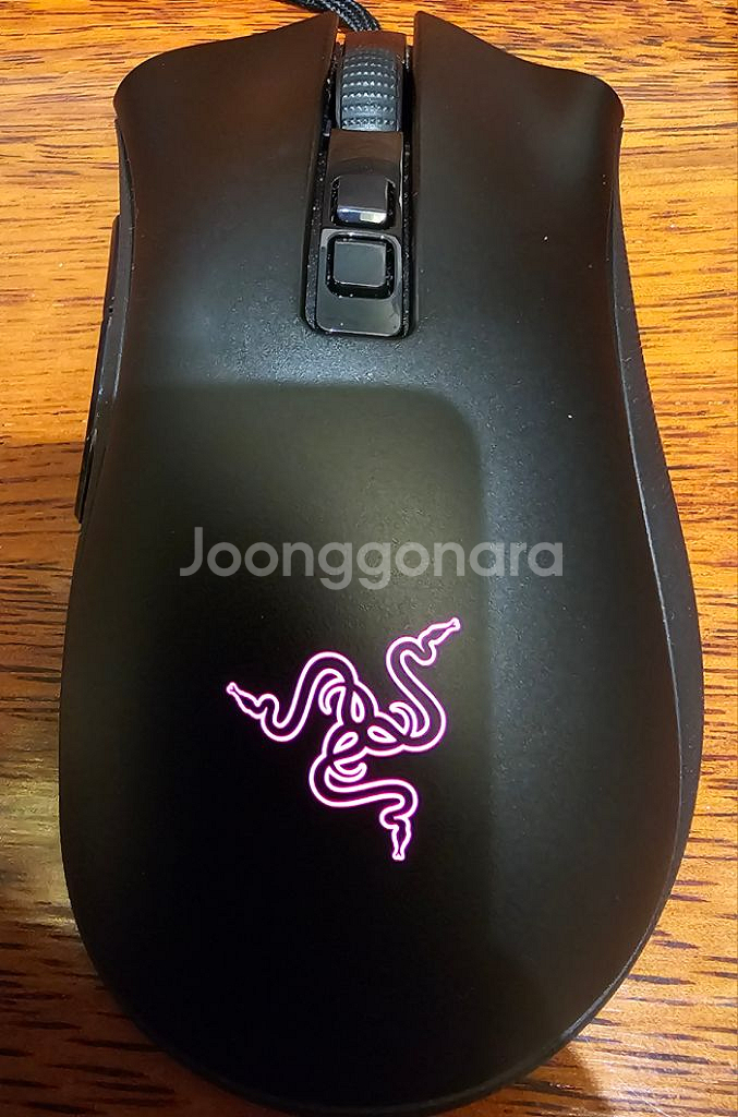 레이저 코리아 데스에더 v2 pro 무선 마우스--2