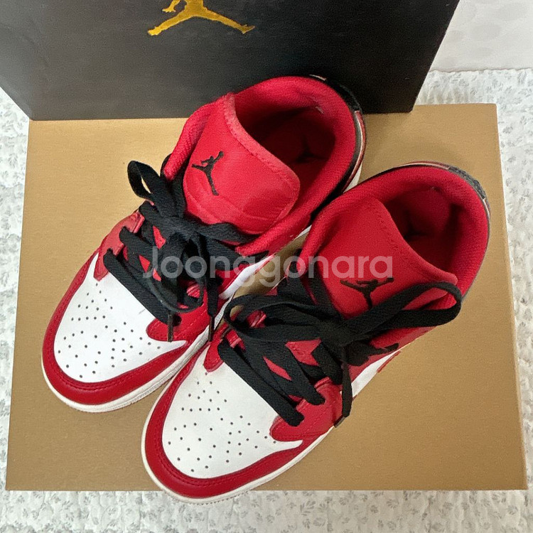 (GS) 조던1 로우 화이트 짐레드 블랙 230 4Y--9