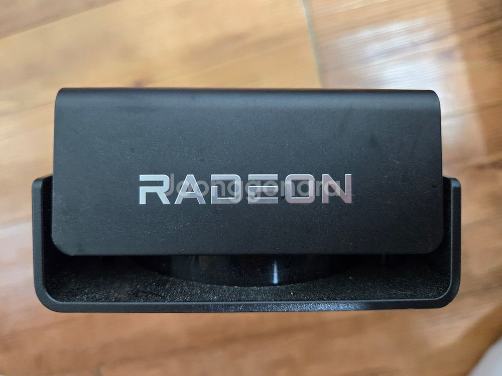 xfx 라데온 rx6600xt--5