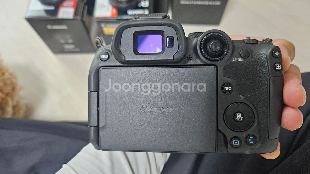 캐논 EOS R7 및 16,35,50단렌즈 급처합니다--2