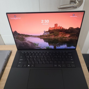 Dell xps 9530 최고사양 판매합니다.
