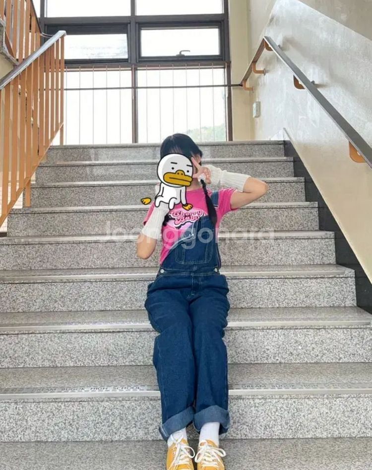 졸업사진 고유림 졸사 수학여행 졸사컨셉 의상 대여--5
