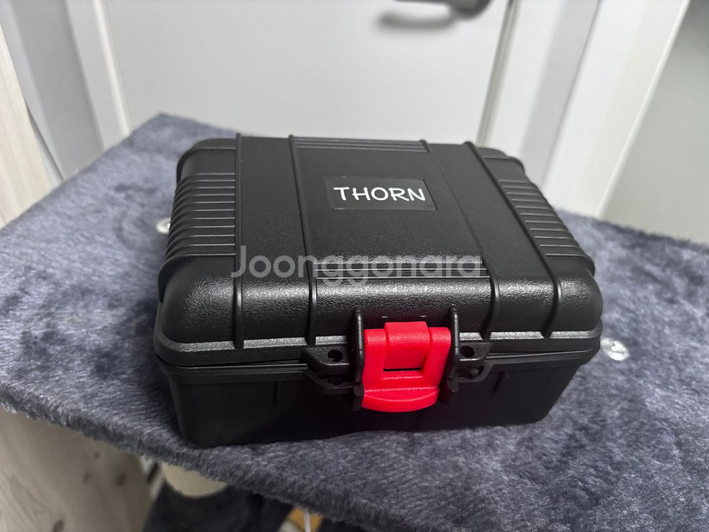 (가격인하) Thorn watch 피프티 패덤 오마주--2